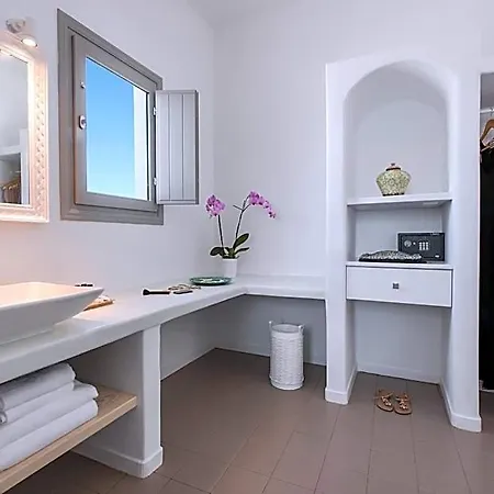 Irini Fira - Adults Only Hotel Imerovigli (Santorini)